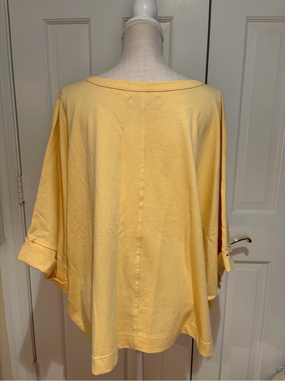 Free People Soft Yellow Boatneck Oversized Top. NWT. Size  XL - Picture 2 of 6